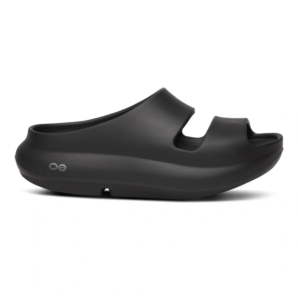 OOFOS • Ooyeah Black Slide Sandals - Picture 3 of 10
